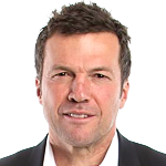 马特乌斯:在拜仁每个人都付出100百分号。在多特总有人还差20百分号 新闻