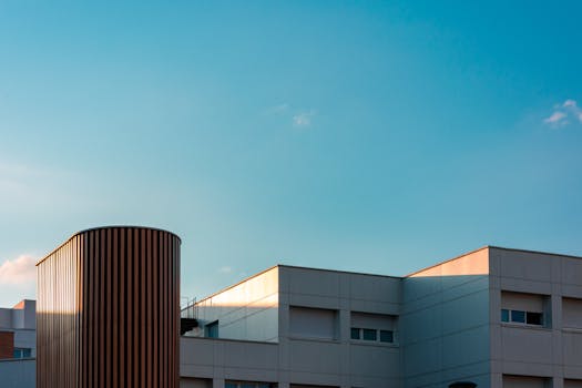 《求是》杂志发表习近平总书记重要文章《让愿担当、敢担当、善担当蔚然成风》_0228170036