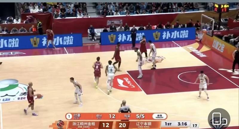  焦虑蔓延：辽篮内线崩塌下的战术迷局与破局思考 体育新闻 焦虑蔓延：辽篮内线崩塌下的战术迷局与破局思考 体育新闻