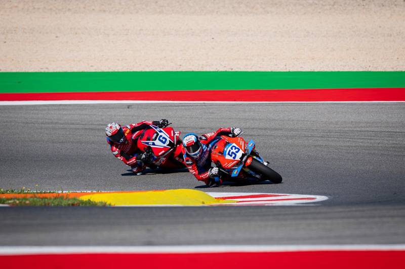 一句承诺换来的巅峰:法国老将与中国新锐的逆袭故事 体育新闻